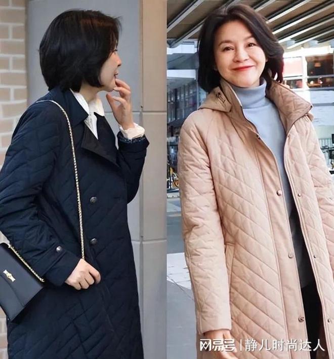 学：裙子过膝鞋子带跟轻轻松松能美到老九游会登录j9入口中年女人的穿衣哲(图7)